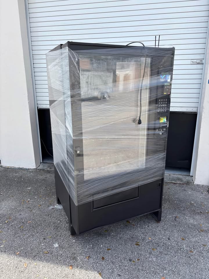 REFURBISHED AMS 39 Sensite I Combo Vending Machine