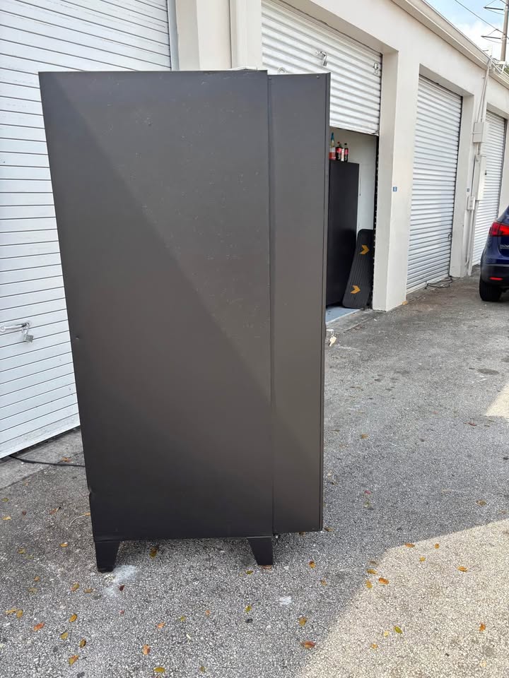 REFURBISHED AMS 39 Sensite I Combo Vending Machine