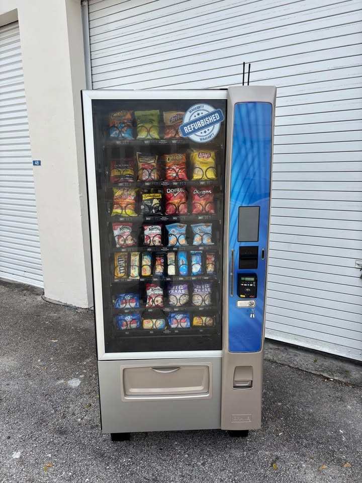 REFURBISHED Crane National 186 Snack Vending Machine