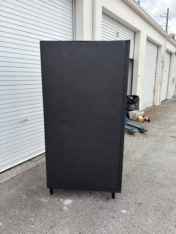 REFURBISHED Crane National 167 Snack Vending Machine